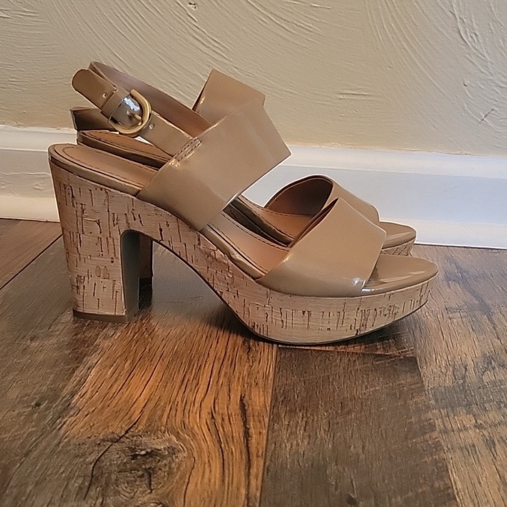 Franco Sarto Tan Block Heels Size 8